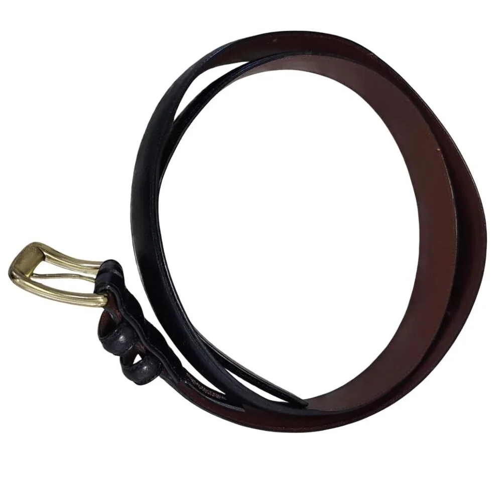 Roundtree and Yorke Leather Belt Mens Full Grain Cowhide Black Gold Tone Buckle